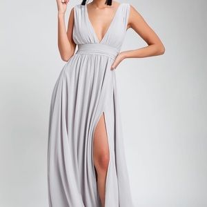 Lulu’s grey maxi